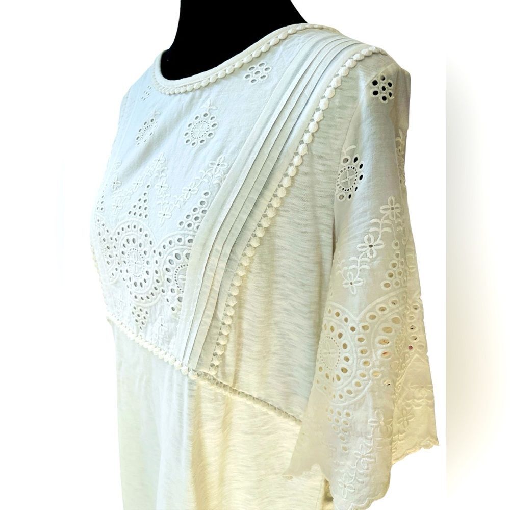 Women's Cream Eyelet Pintuck Blouse
